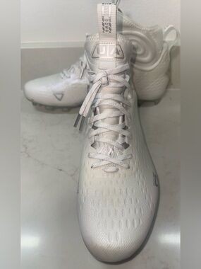 Under Armour Spotlight Lux MC 2.0 Football Cleats